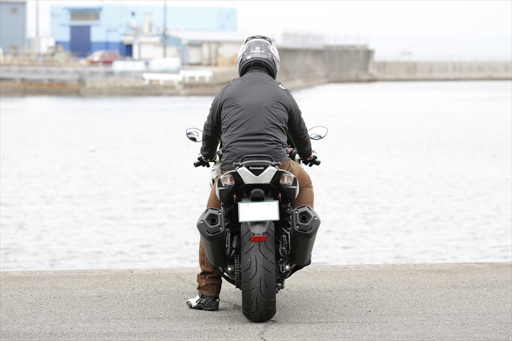 BEST BUY BIG BIKE－ 『ビッグバイクの奨め』 Kawasaki Ninja ZX-14R