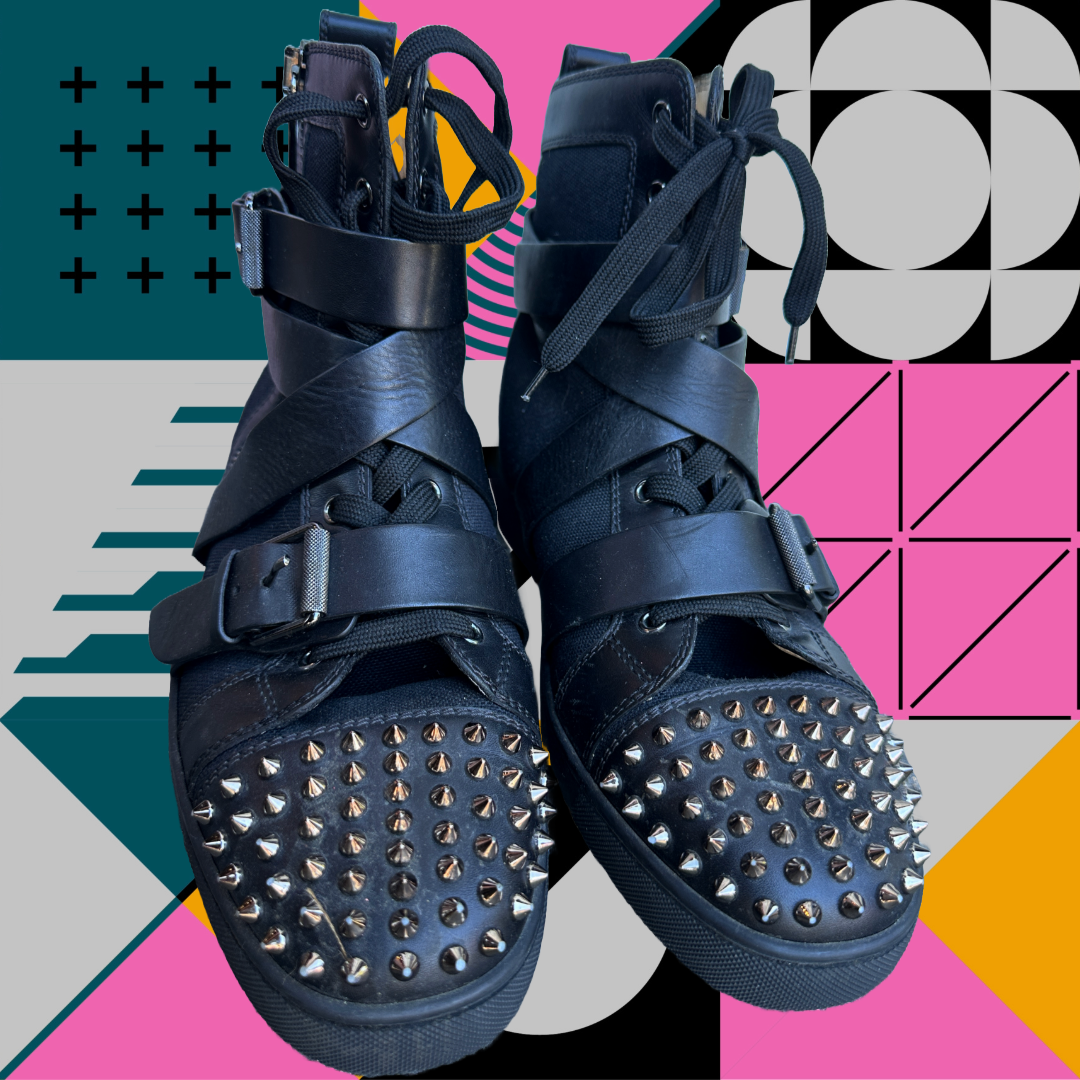 CHRISTIAN LOUBOUTIN Black Canvas and Leather Snap Shoot Spikes