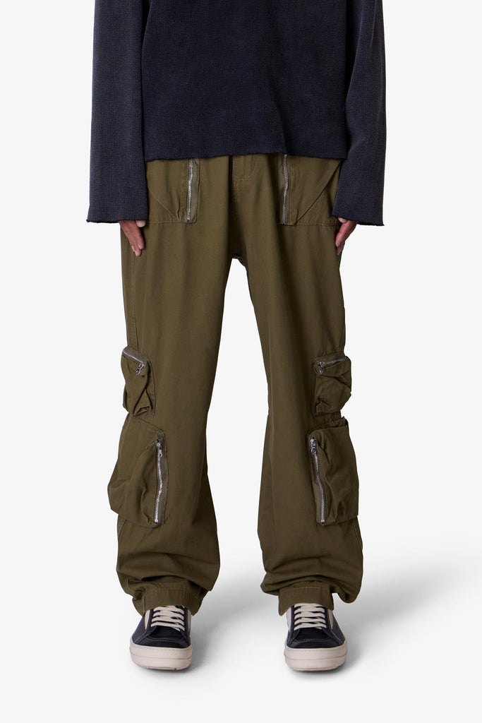 Ultra Baggy Tactical Cargo Pants - Olive | mnml | shop now