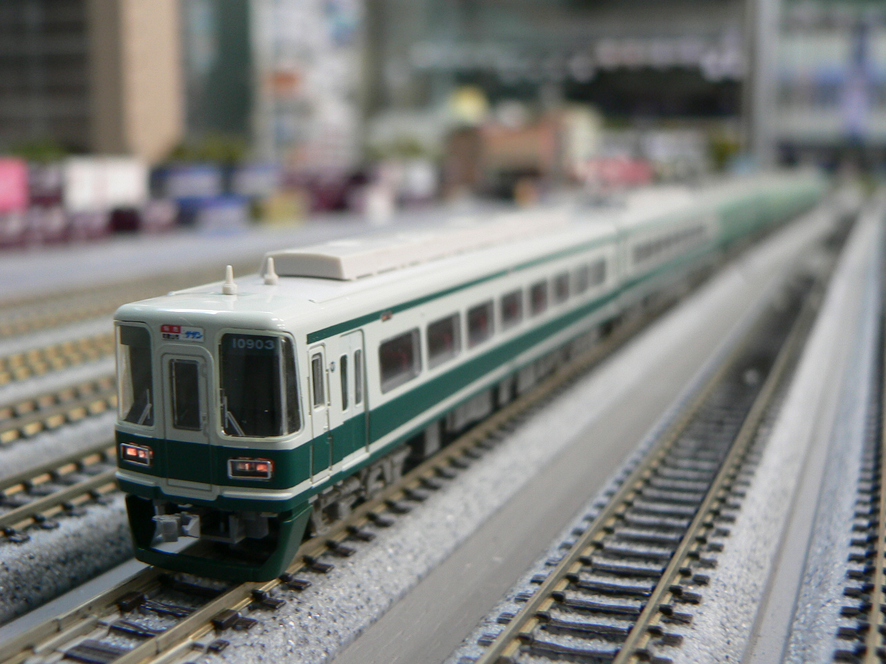 トミーテックの鉄コレ南海7000系旧塗装冷房車とグリーンマックスの