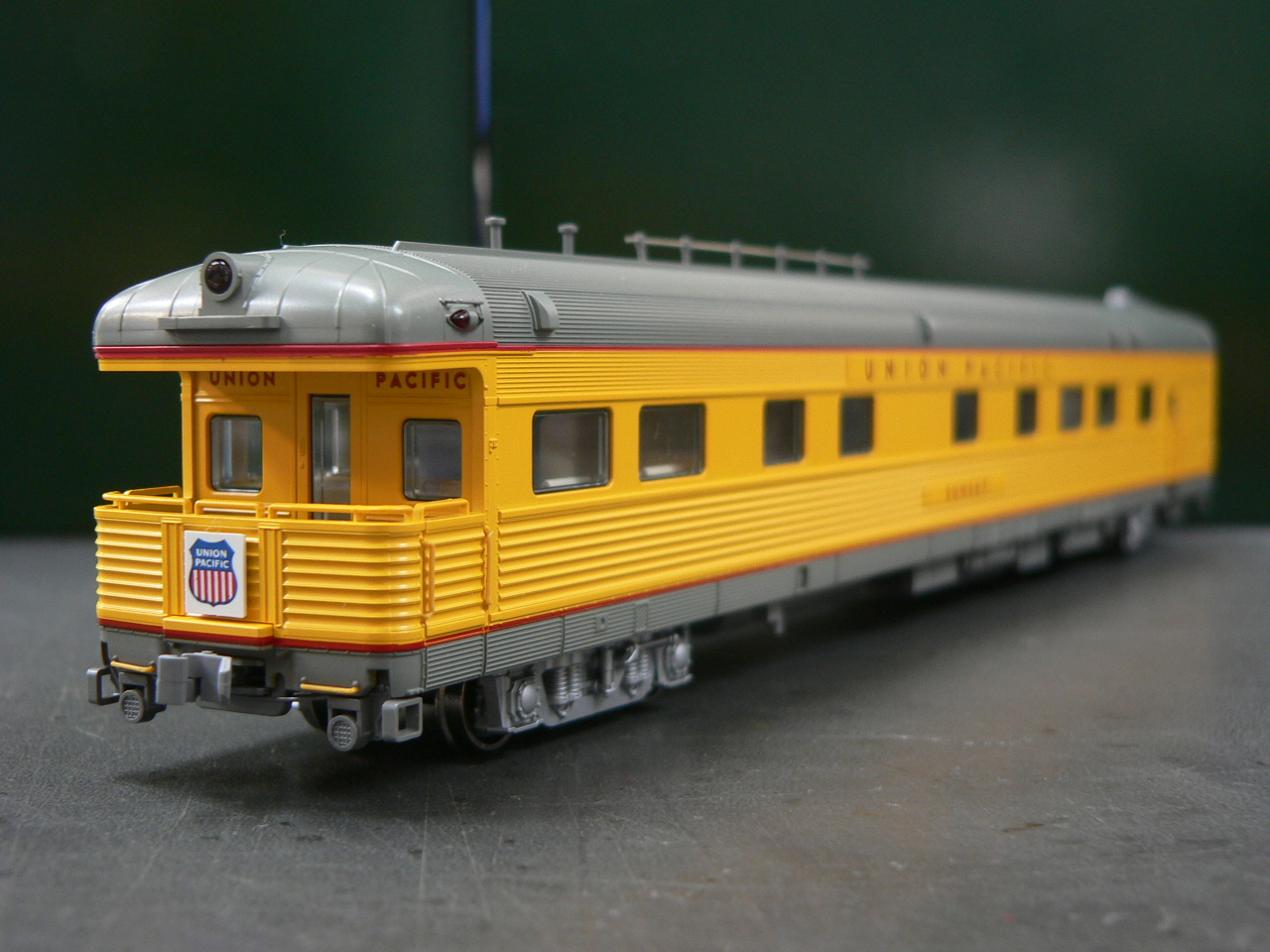 HOゲージの外国型中古品がいろいろと入荷しました。特記以外はDC2