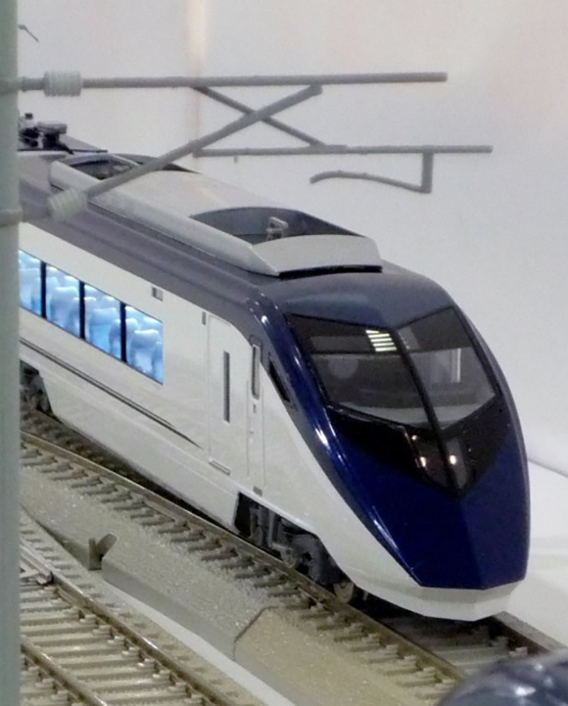 京成電鉄「新スカイライナー」AE形 - 鉄道模型の総合メーカー 株式会社