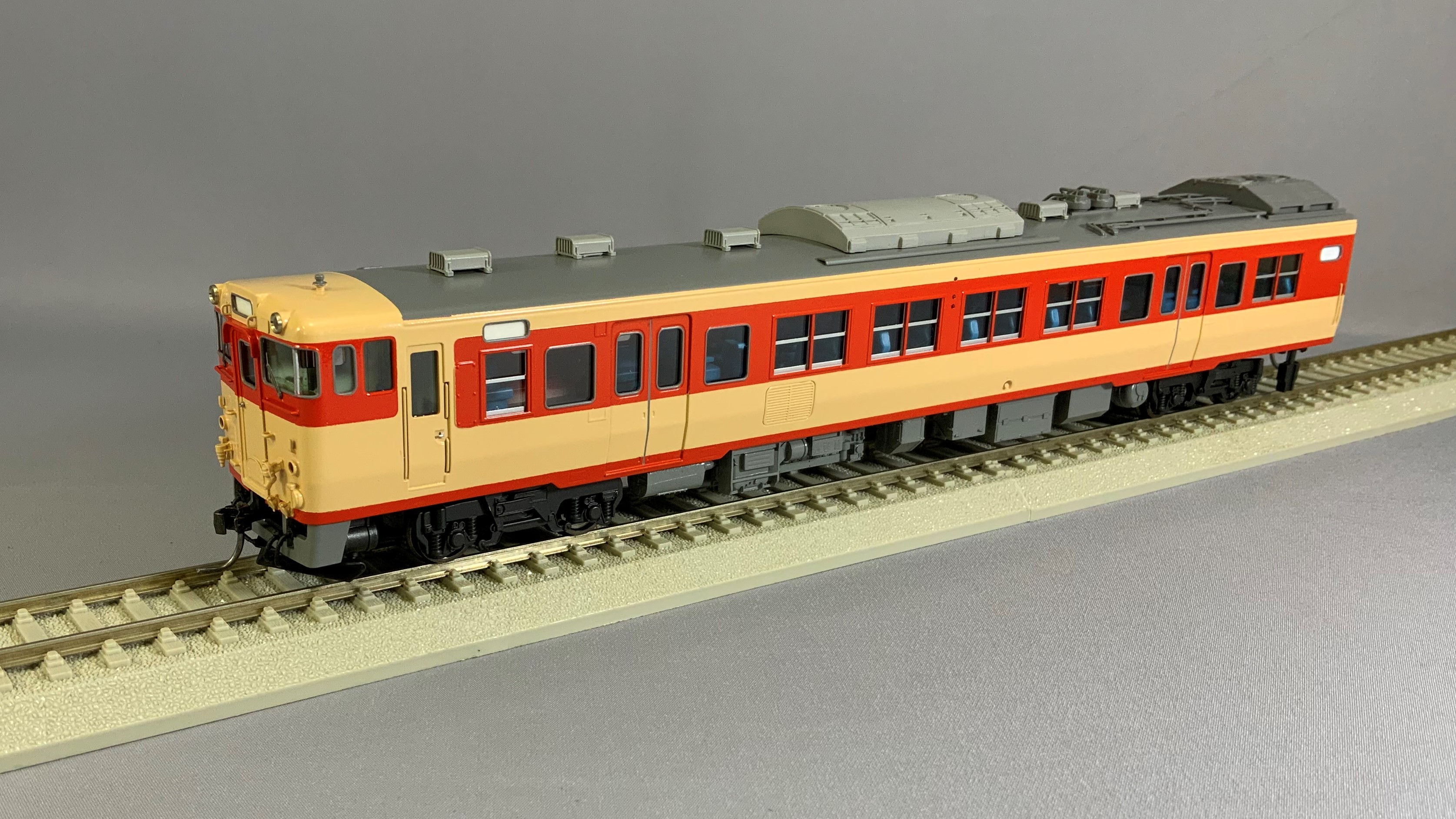 国鉄/JR九州 キハ66・67系 - 鉄道模型の総合メーカー 株式会社エンドウ