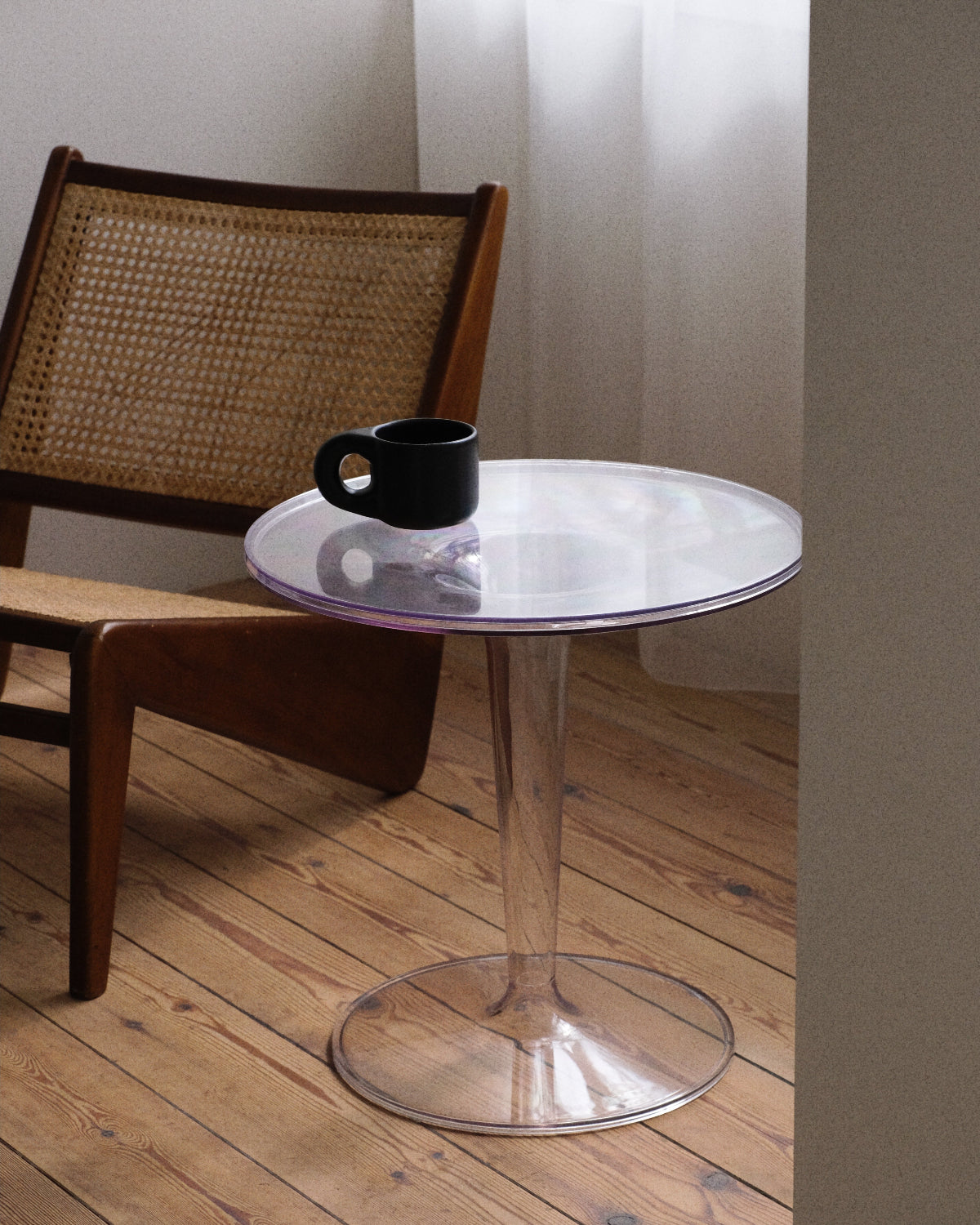 Clarity Side Table クリアサイドテーブル 屋外テーブル 透明 グレー