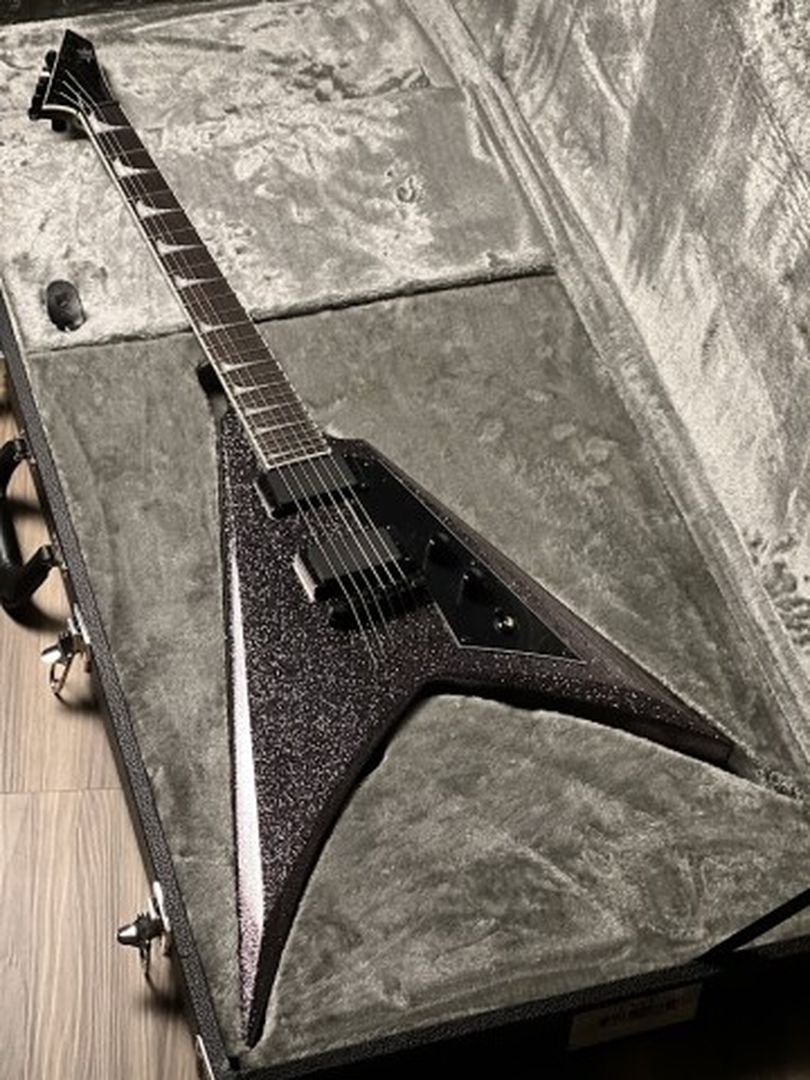 ESP LTD KH V in Black Sparkle Incl. ESP LTD V-Alexi Form Fit