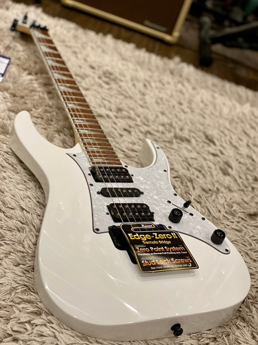 Ibanez RG350DXZ Electric Guitar in White – nafiriguitar.com