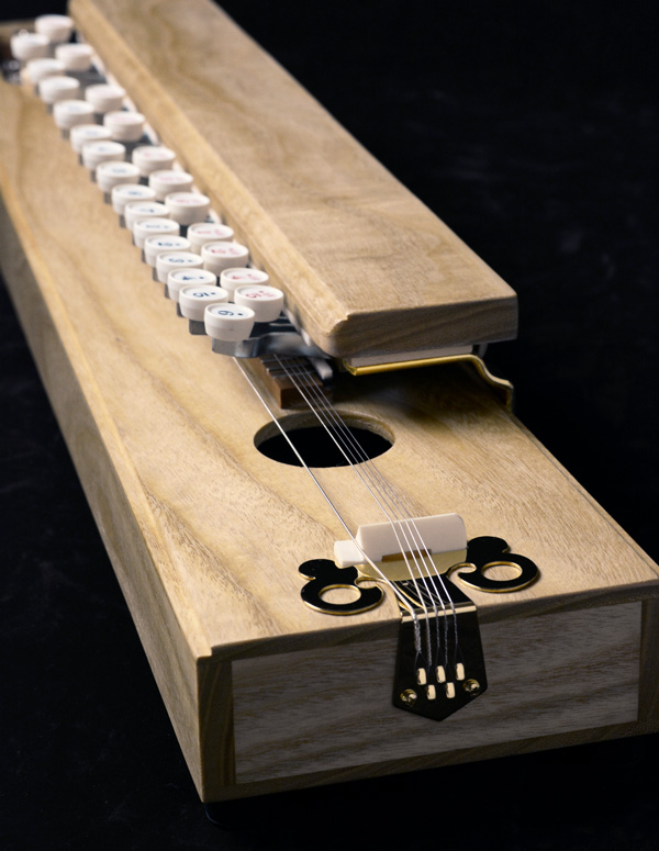 ナルダン製品一覧 ＞ ナルダン大正琴 澄み音（すみね）