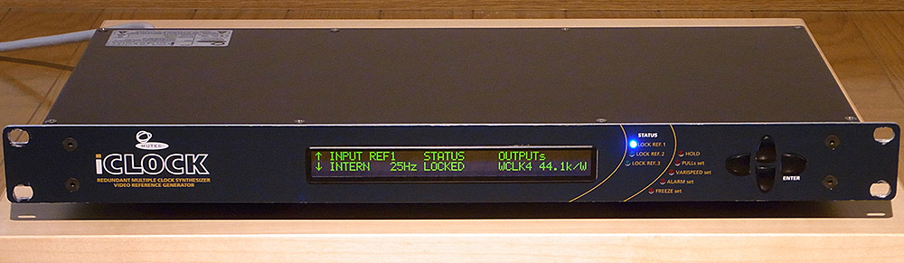 Mutec iclock 高精度TCXOマスタークロックジェネレーター♪