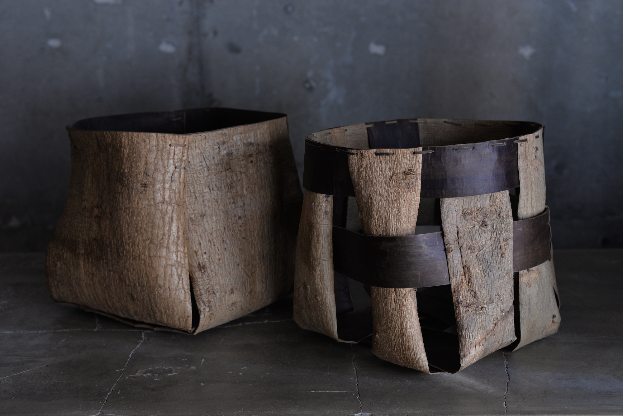 渡部萌|「這って剥いで編む」 | OUTBOUND