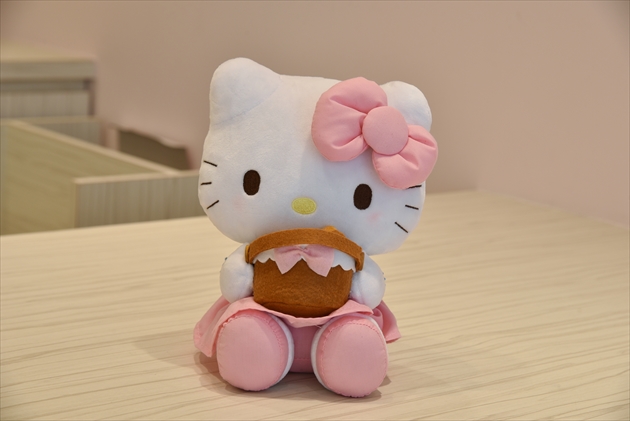 ハローキティのパン屋さん「キティの散歩道～原宿店～」 がオープン