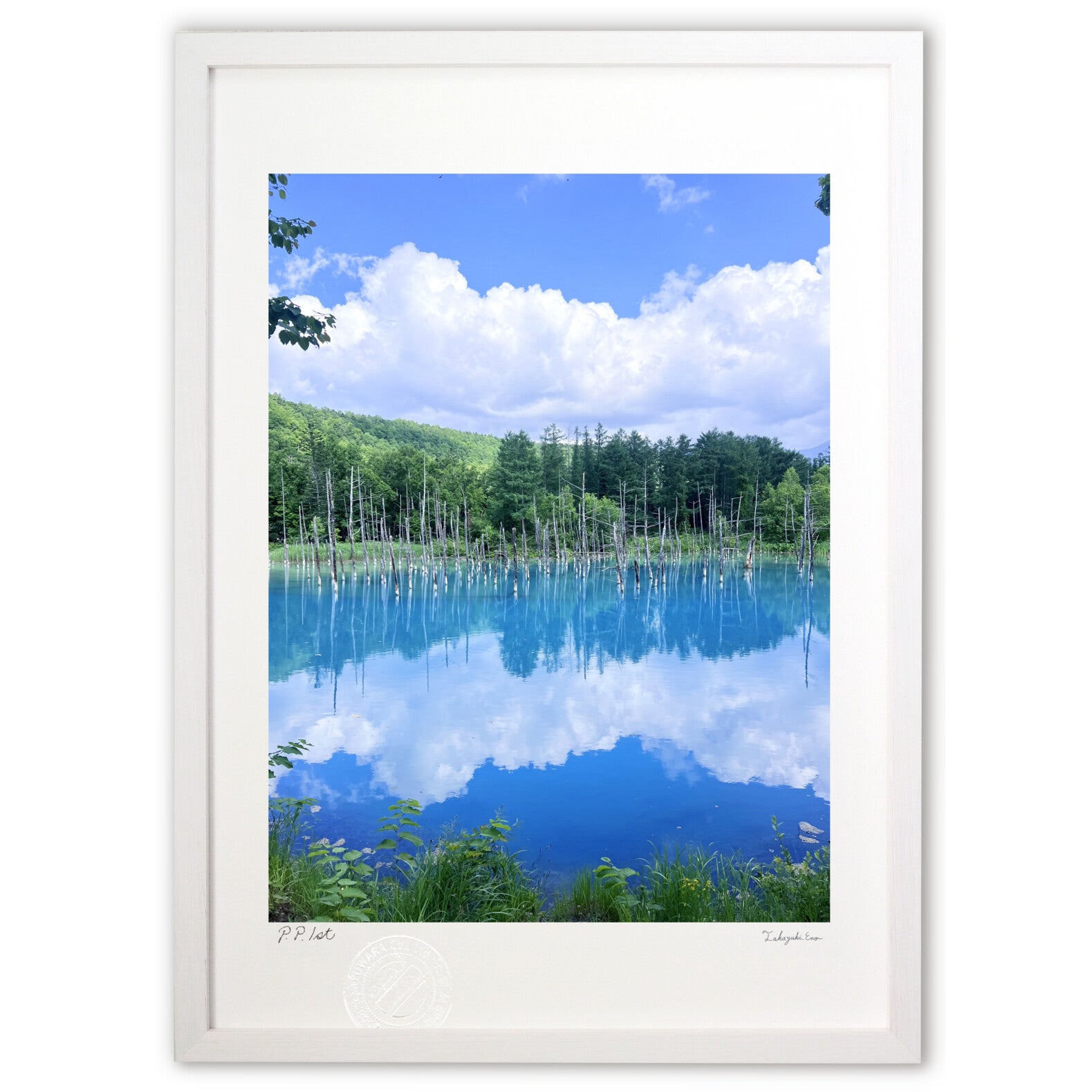 青い池 – 絵画や壁飾り販売｜風景投稿販売あゆわら(R)