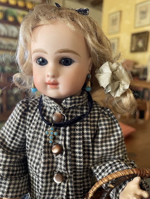 アンティークドール,ビスクドール,ジュモ―,スタイナー