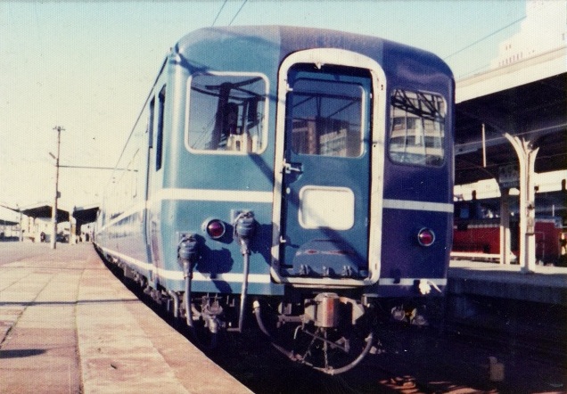 1975/1 名古屋へ 1 客車列車 その4 14系座席車 その1: B767-281のブログ