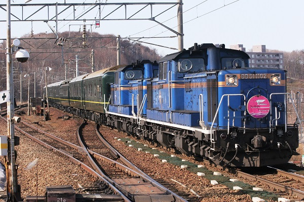 ご苦労様でした トワイライトエクスプレス part7 DD51 1006 1102: B767