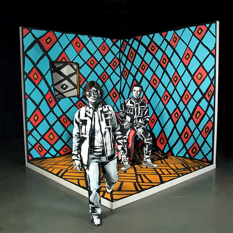 立体のものが平面風に！「ALEXA MEADE ART」で味わう目の錯覚 | Swings