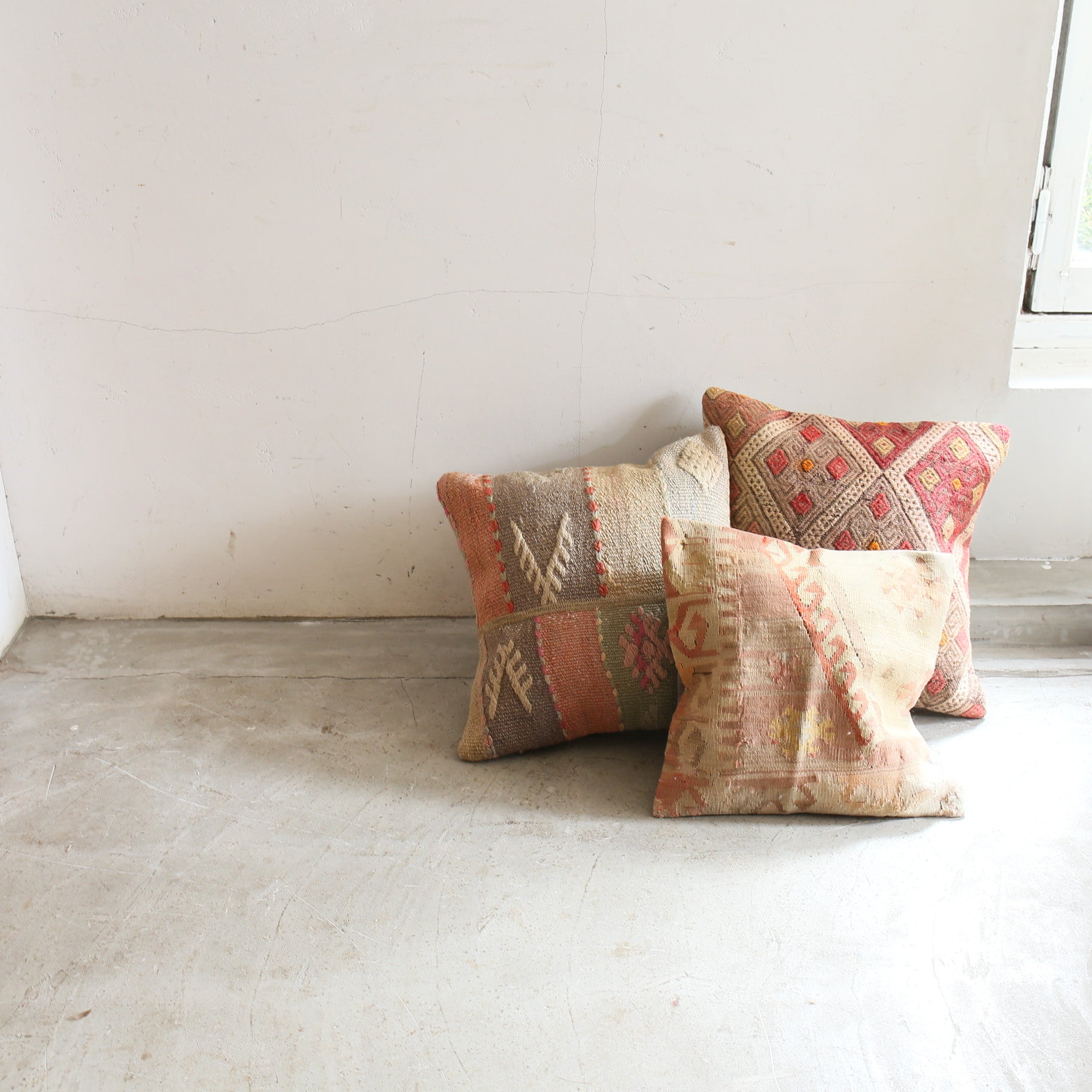 ヴィンテージトルコクッションカバー 202602131 – B.vintage