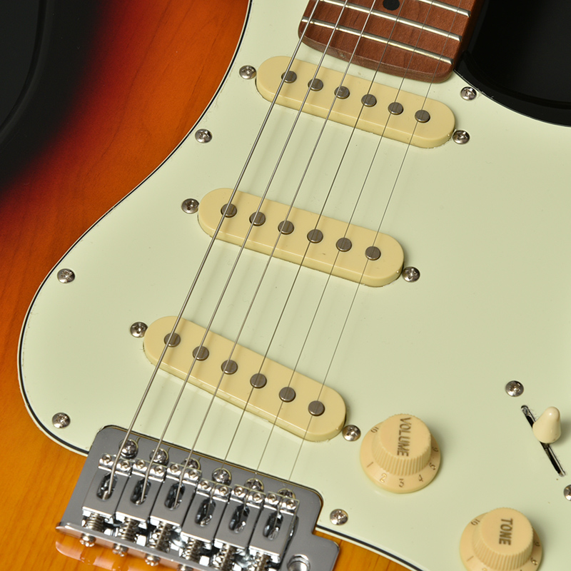 Bacchus BST-1R 3TS ストラトタイプ サンバースト ソフトケース