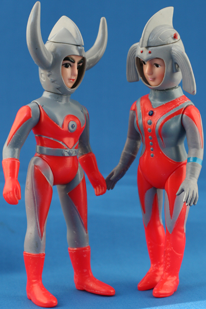 ウルトラファミリー – 昭和玩具研究+発表