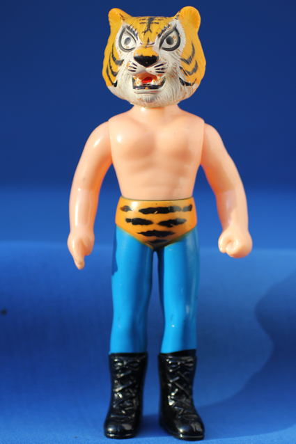 タイガーマスク・新スタンダードサイズ（実質ミドルサイズ） – 昭和