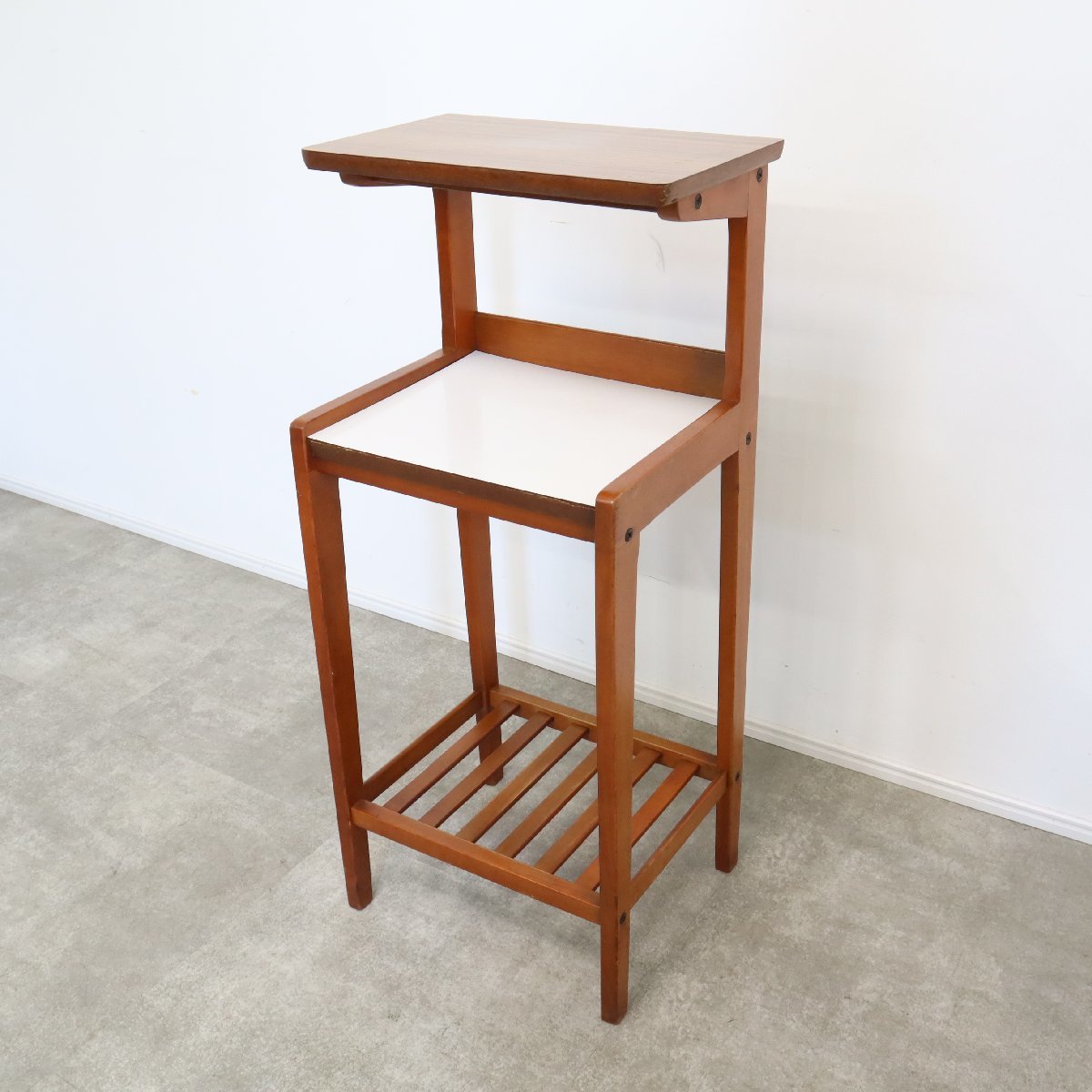 オールドカリモクのレトロな電話台 – バナルオンラインショップ（BANUL