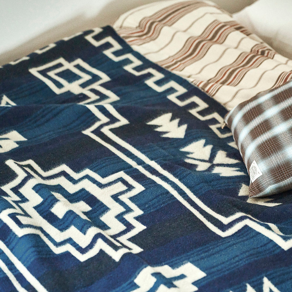NEW Wool Blanket / BLUE – BasShu Online Store