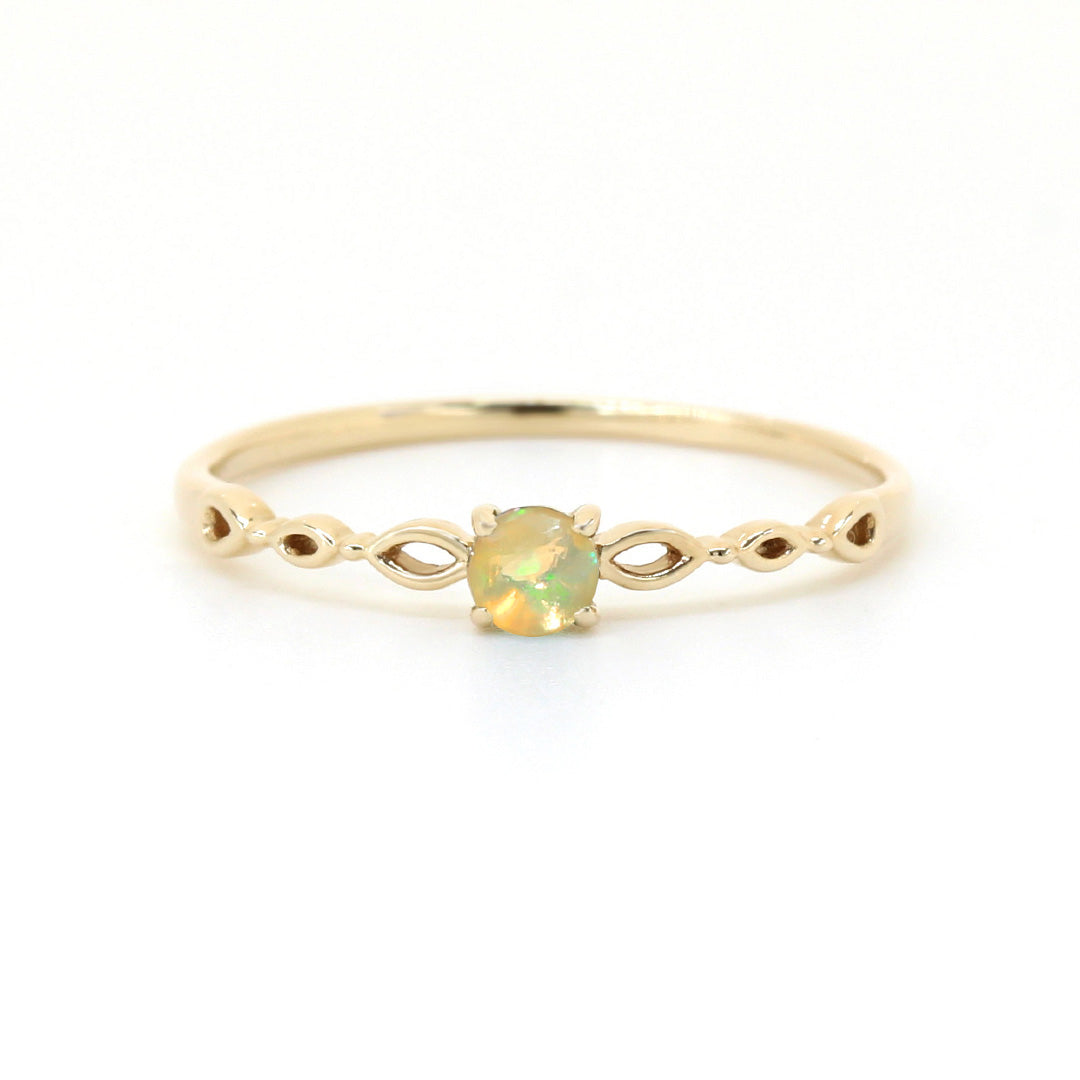 ビズー公式】オパール (エチオピア産) K10(10金) リング ジュリ | 希少