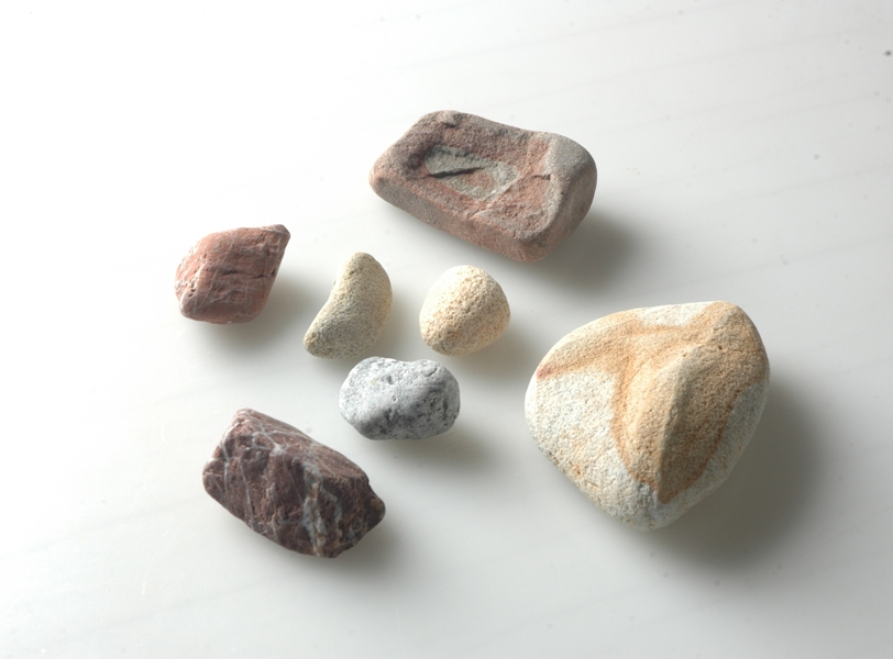 鷹島の石―明恵上人の遺跡を訪ねて― | 和歌山県立博物館