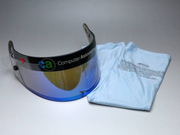 ミカ ハッキネンのヘルメットバイザー | RealDrive - Mobil1 McLaren NSX