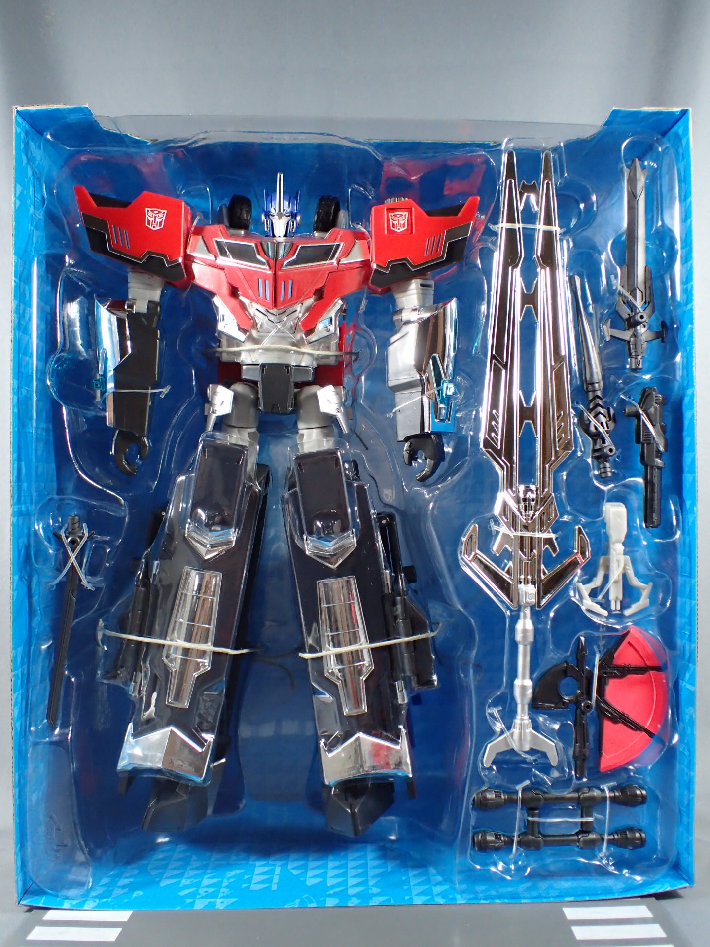 いざ、決戦の舞台へ！（トランスフォーマー TAV33 オプティマス