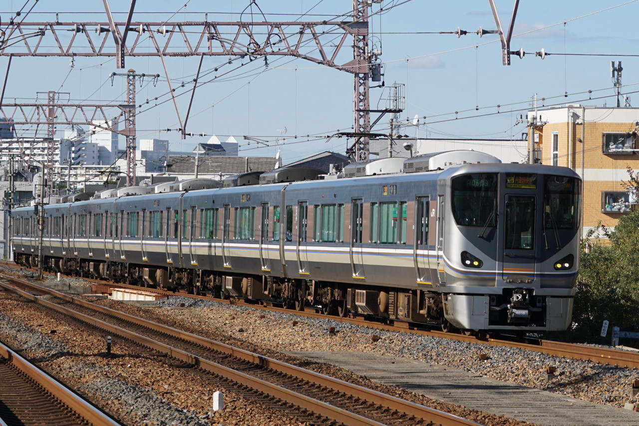 TOMIX 225系6000番台（6両編成） 入線 | 気軽にNゲージ＠鉄道模型を楽しむ