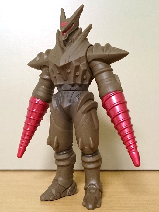 ウルトラ怪獣新作ソフビ人形を購入！（レギオノイド、ダークロプスゼロ