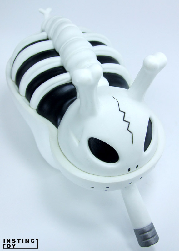 MEDICOM x KOZIK 【Bone Bunny】 のご紹介☆ | Blog@INSTINCTOY