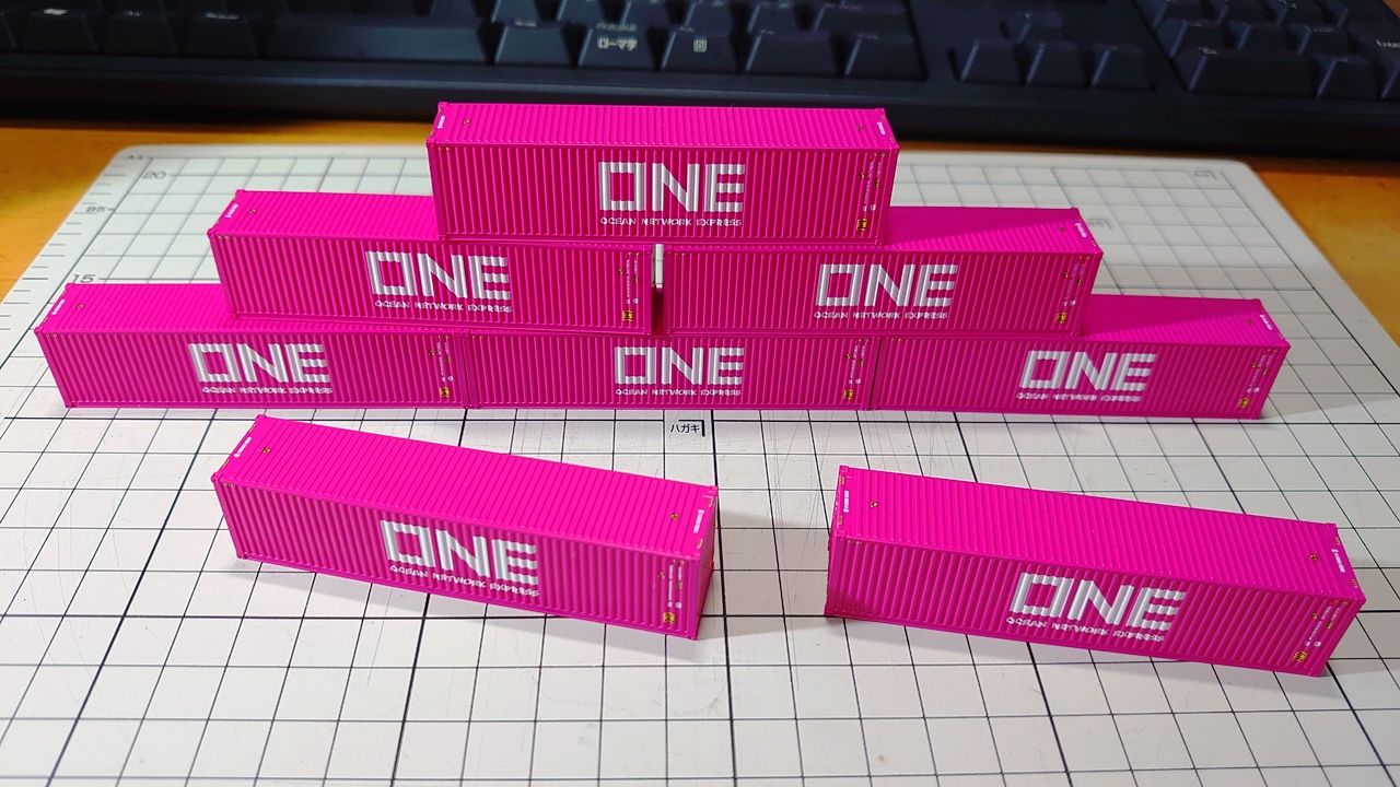 KATO製40ft海上コンテナをコキ106形に対応させる｜Kojicstageが何か