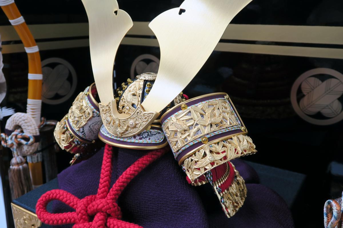 五月人形・兜飾り－兜選びに困ったら竹雀之兜ー甲冑師 山田一徳 編