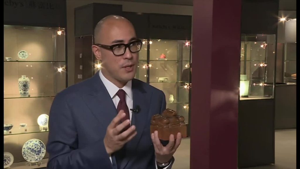 中国清朝の皇帝印 11億円で落札 - BBCニュース