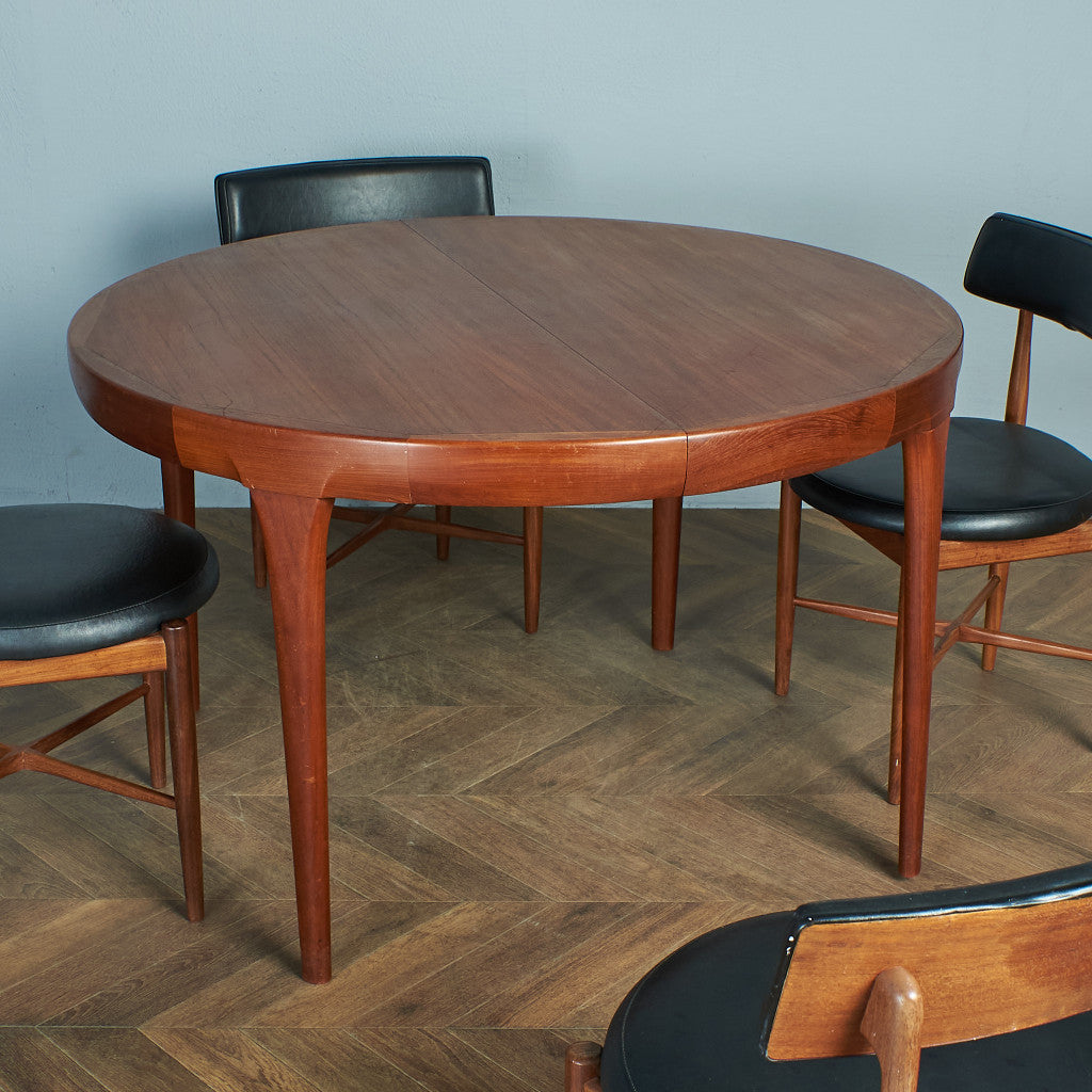 Faarup Mobelfabrik ヴィンテージ ラウンドエクステンションテーブル