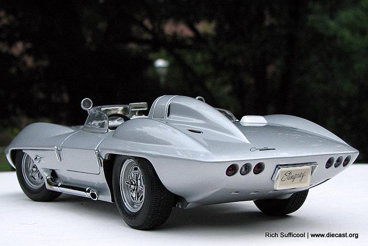 1:18 AUTOart Chevy Corvette ('59) Sting Ray Racer Concept Car