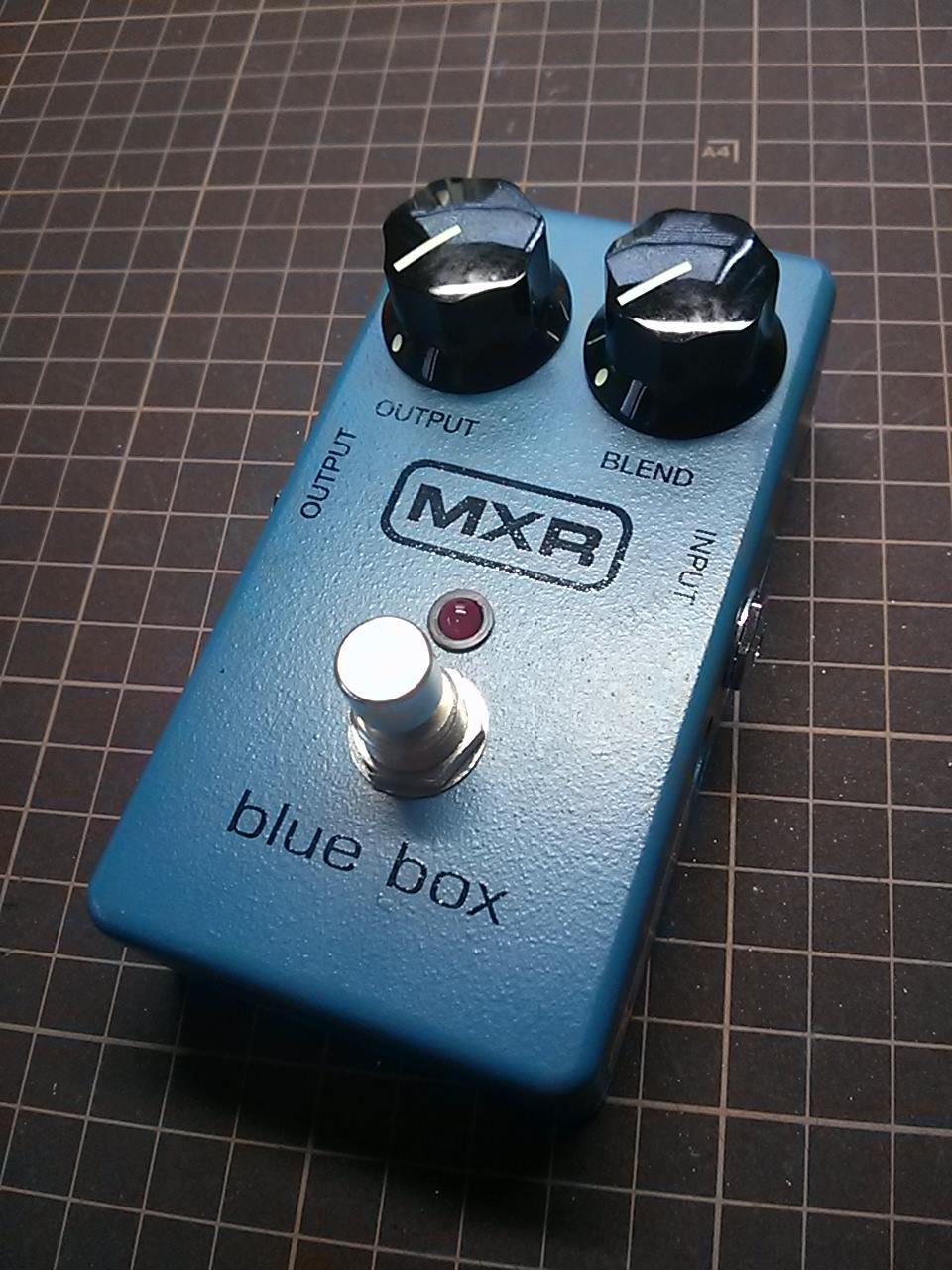MXR Blue Box オクターブファズの音量改善＆トゥルーバイパス化MOD
