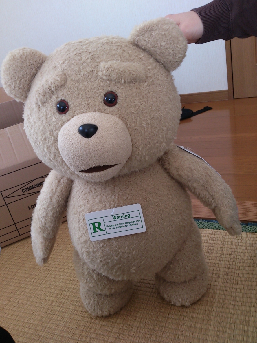 Amazonでテッド(Ted)のぬいぐるみ24インチ/約60cmバージョン購入。値段