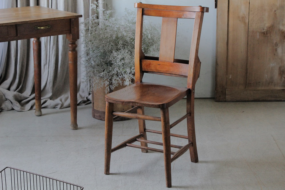 1900年代エルム材のボックス付きチャーチチェア（高さ84.5cm