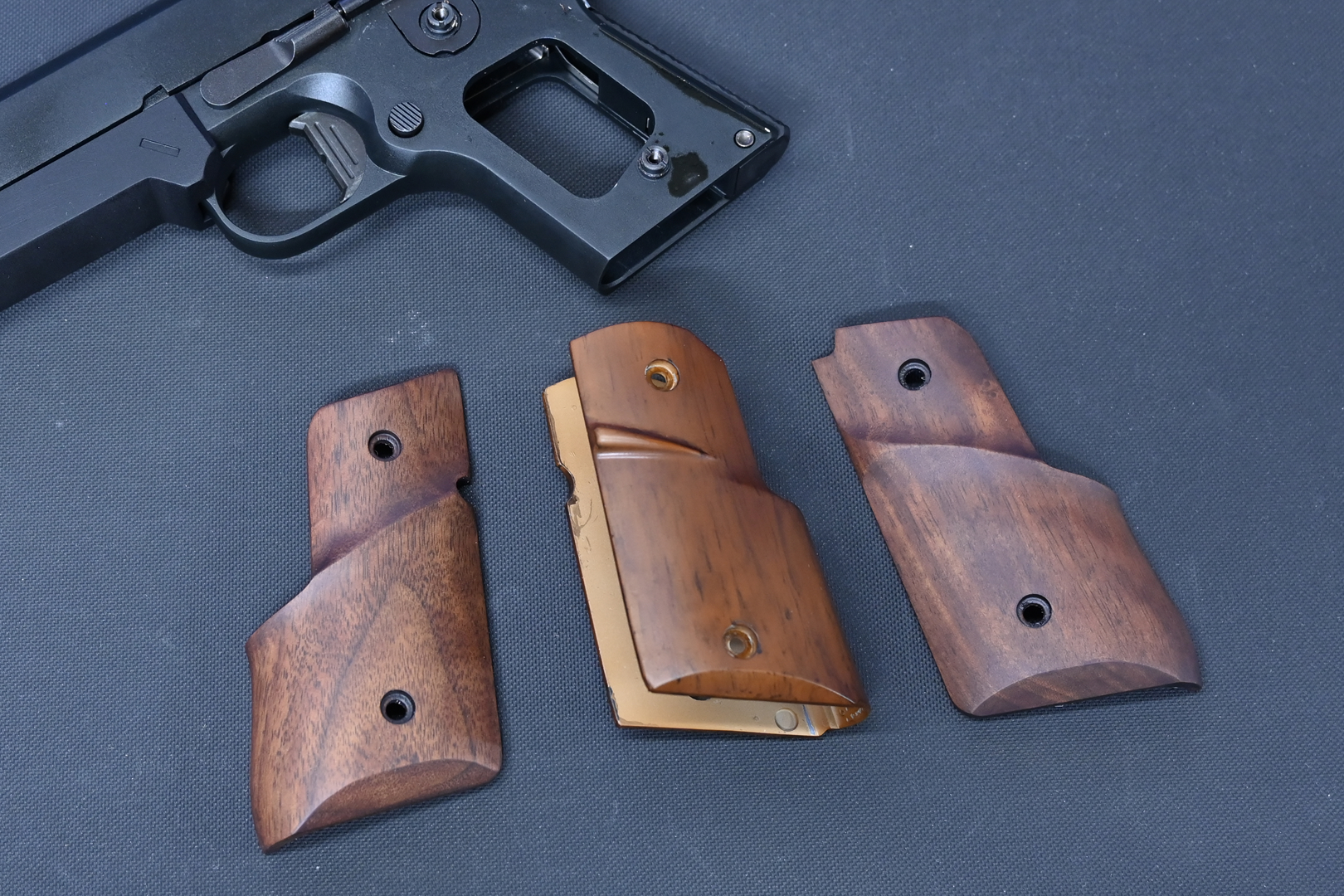 リコリコ 千束の銃 専用木製グリップ | ♡ Claire Crime Buster ♡