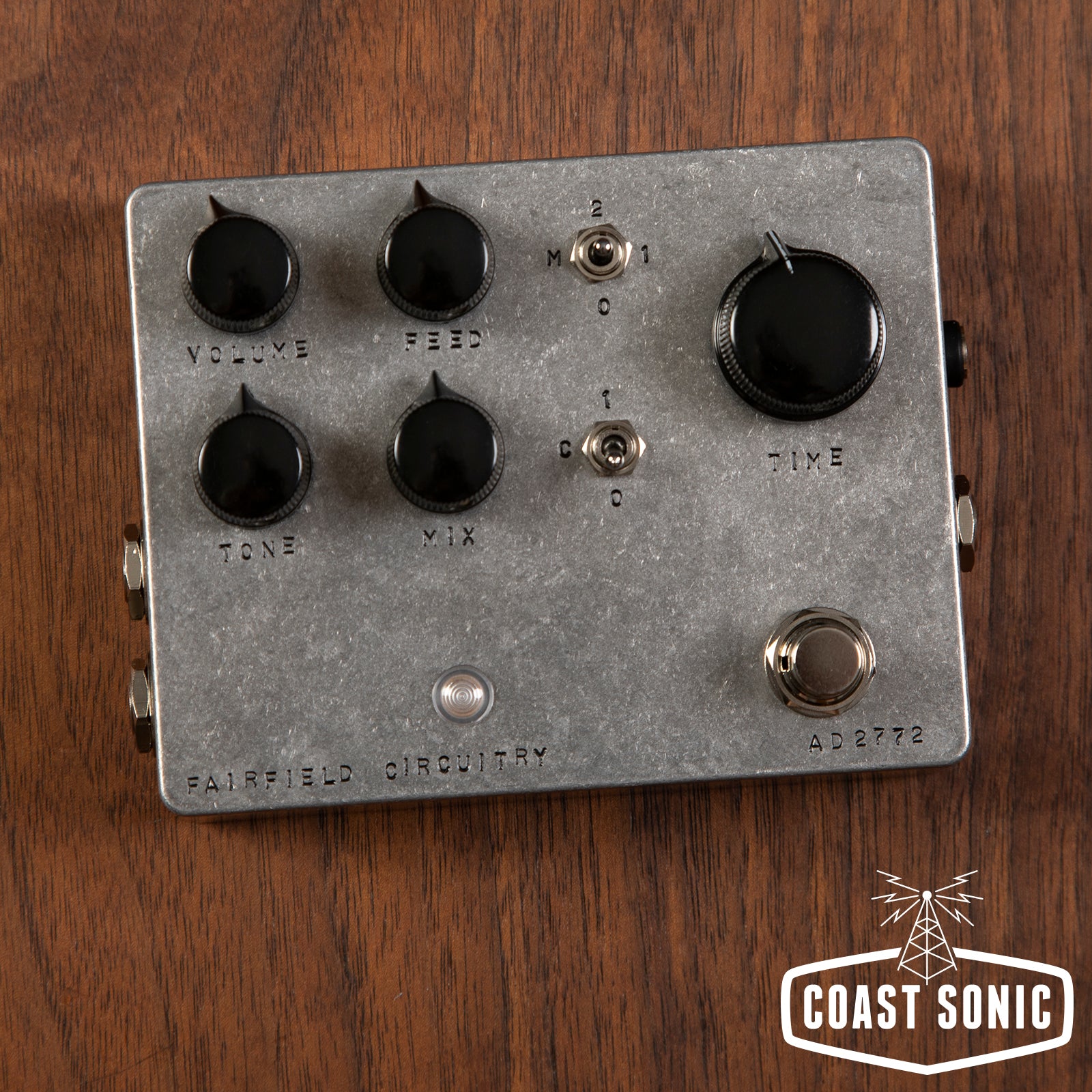 ad.jpg?crop=center&height=1200