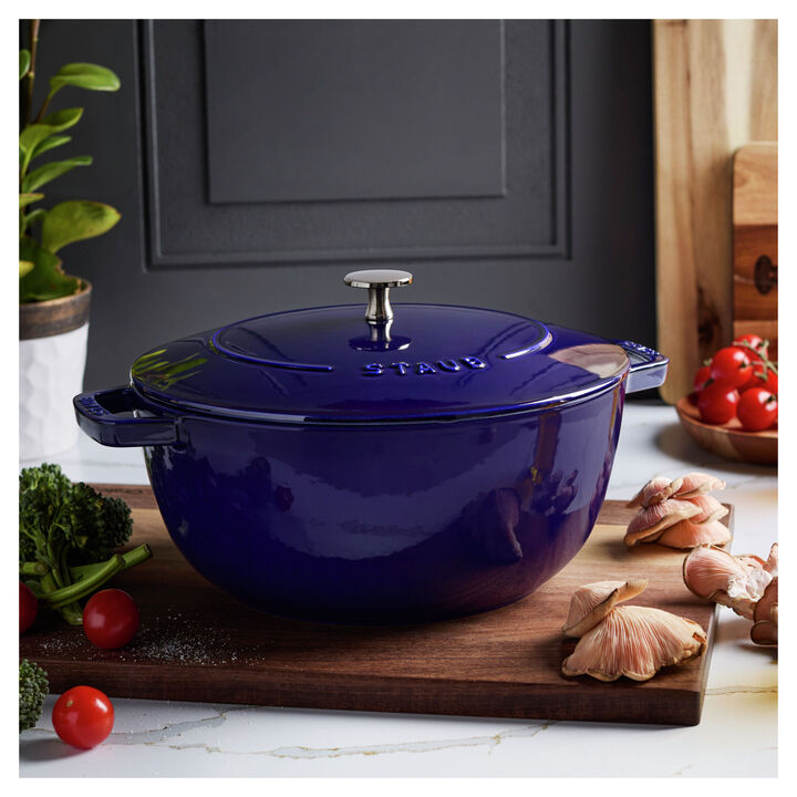 Staub - Essential French Oven, Dark Blue – Kitchen Store & More
