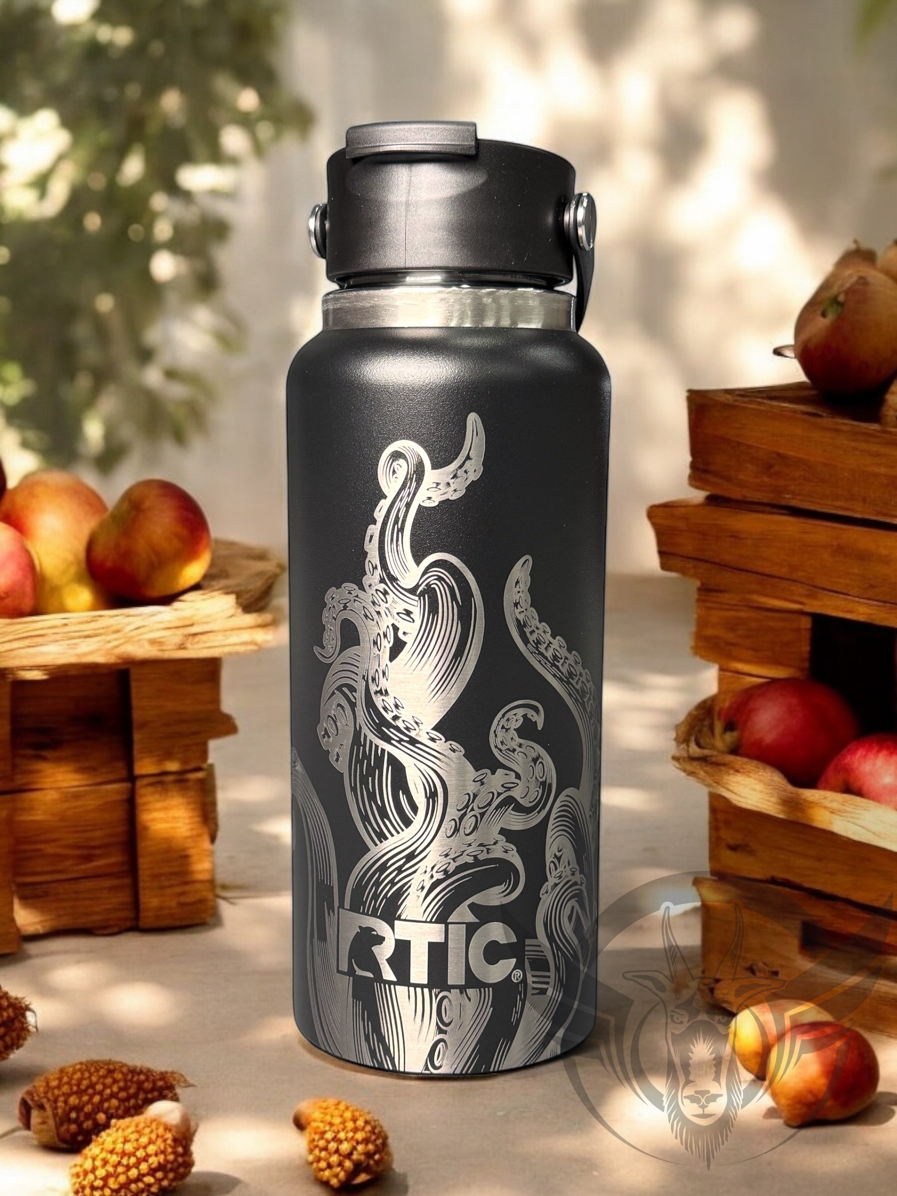 32oz - Laser Engraved Kraken graphics on a RTIC bottle with leak
