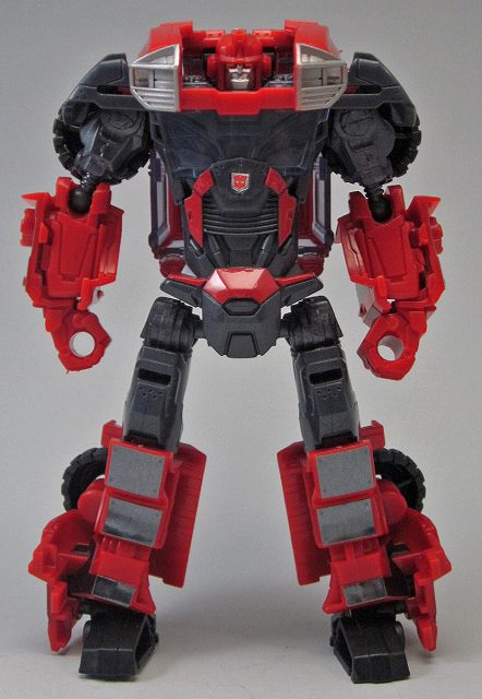 AM20_IRONHIDE_16.jpg