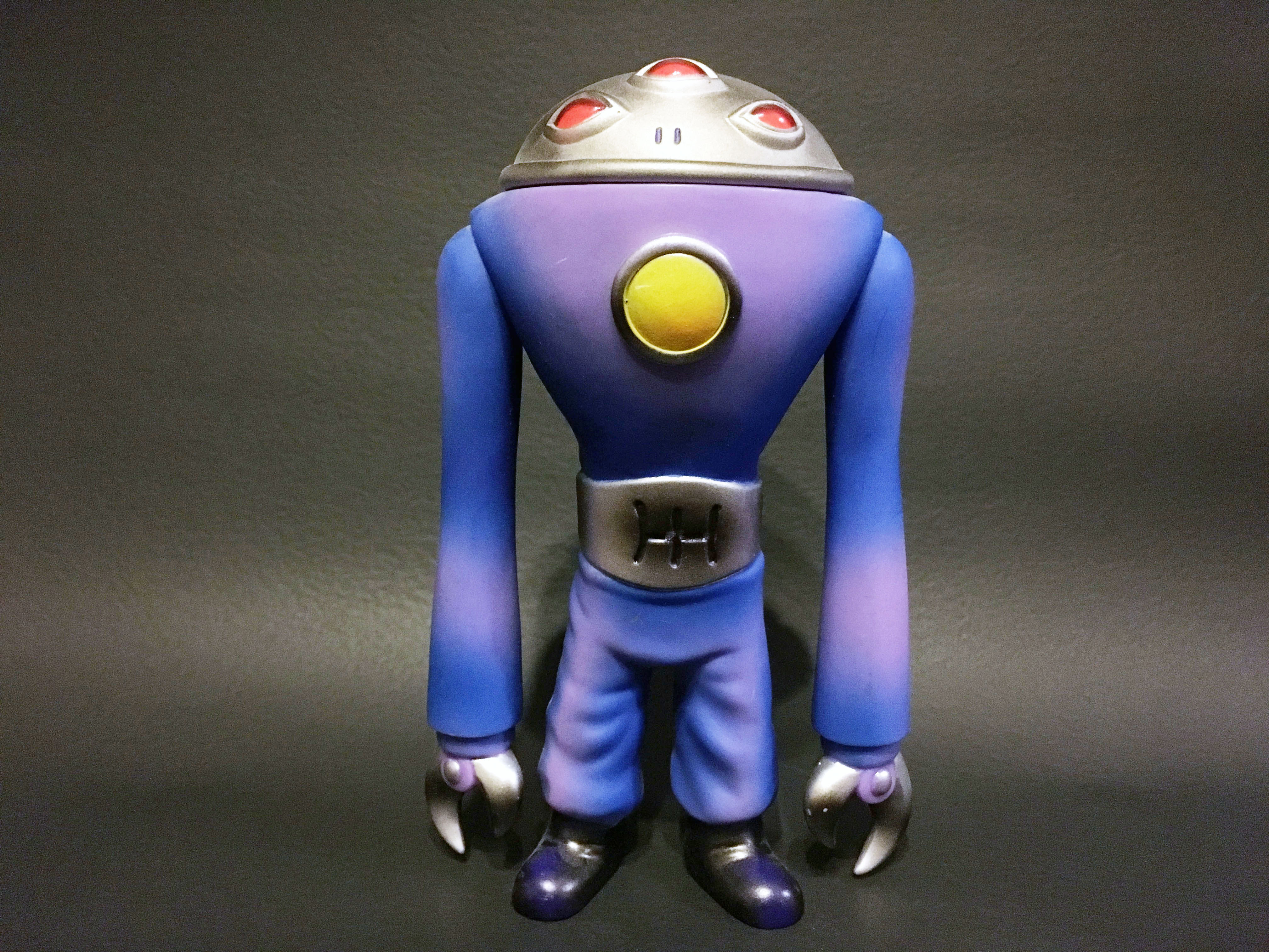 ウンモ星人のソフビを紹介 - どくSWEETS