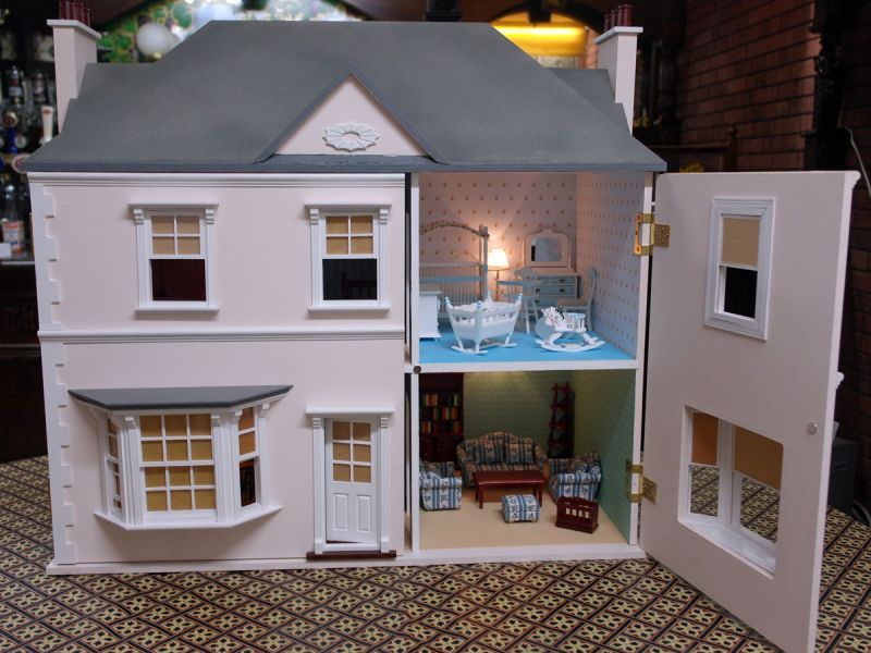 ドールハウスキット 完成 – 西洋アンティーク雑貨や英国MINIパーツの