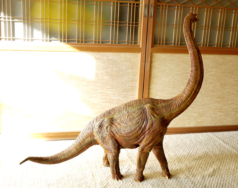 海洋堂 1/20 ブラキオサウルス その2: えり庵