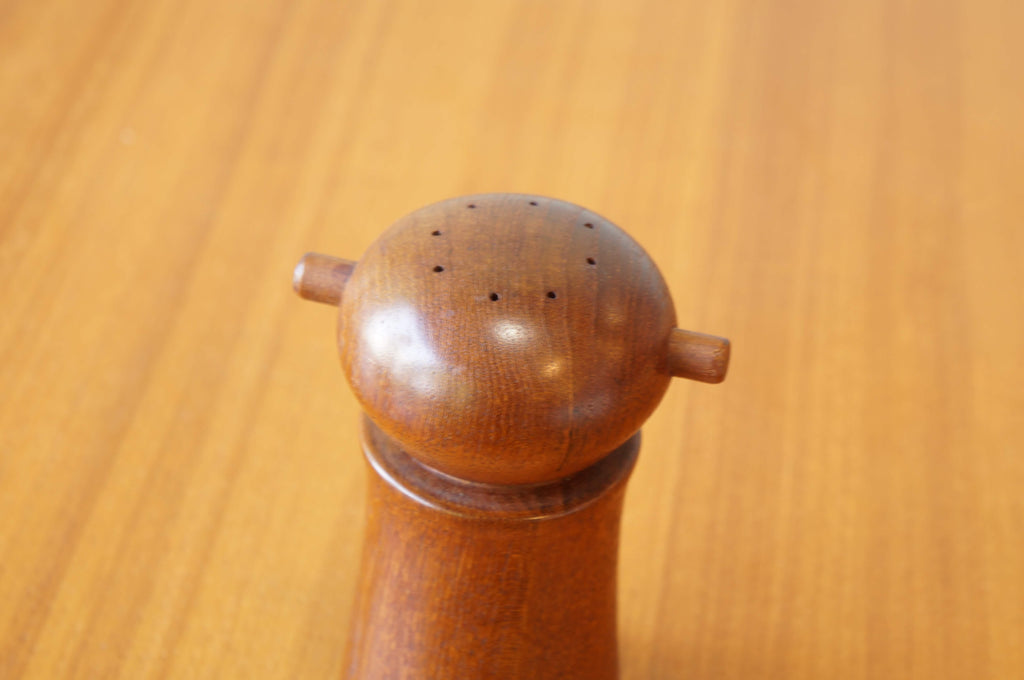 TAEK WOOD SALT SHAKER & PEPPER MILL/チーク材 ソルトシェーカー