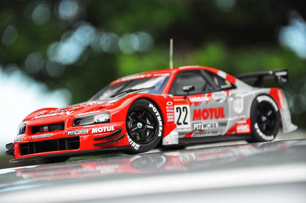 AUTOart 2003 JGTC Nissan R34 'Motul' | DiecastXchange Forum